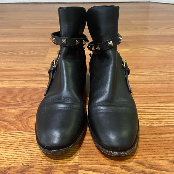 Valentino Garavani Rockstud Ankle Boots - Picture 5 of 12